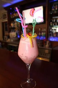 酒店 Bonjour 马尔马里斯