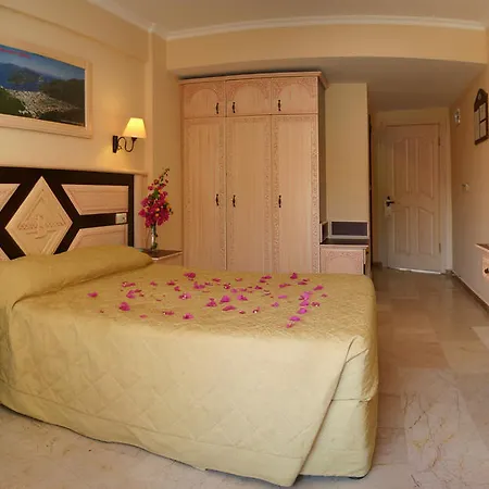 Bonjour Otel